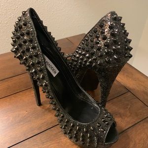 Steve Madden Black Spike Glitter Heels